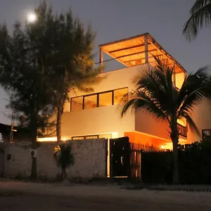 Hotel Casa Hood By The Sea