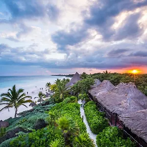 hotel-poc-na-tulum.tulum-hotels.net/